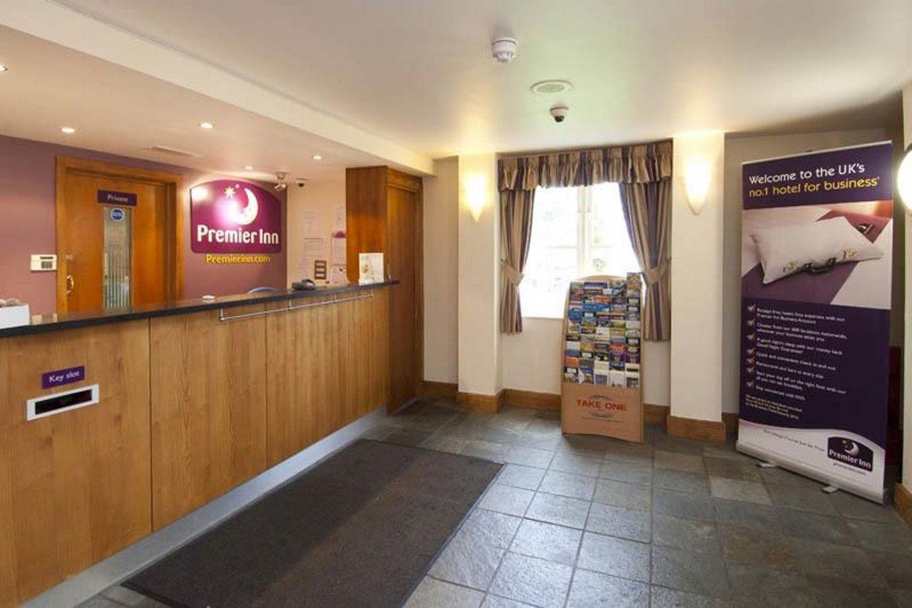 Premier Inn Manchester - Handforth Exterior foto